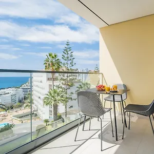 brand-new-apartment-with-ocean-view.madeira-islandshotels.com/